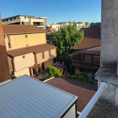 Leoneg Daire Navodari