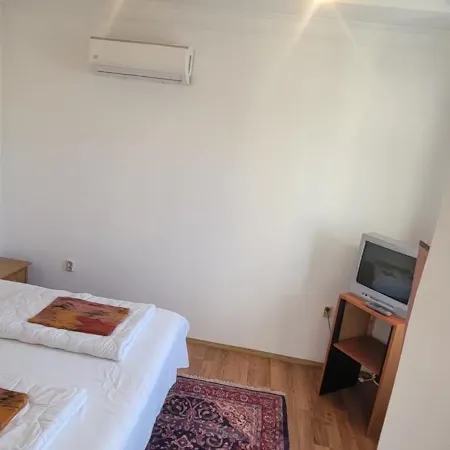 Leoneg Appartamento Năvodari